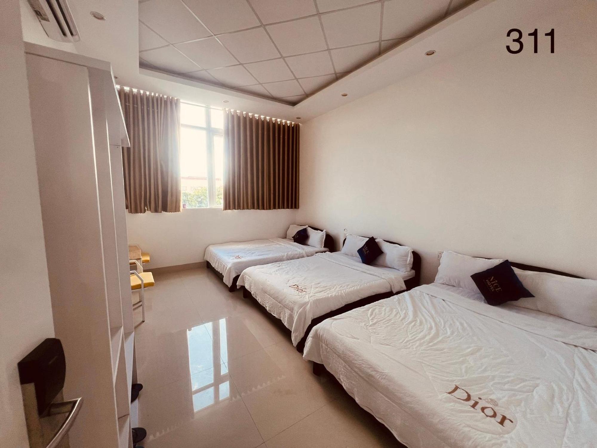 Nice Hotel Buon Ma Thuot Exterior foto